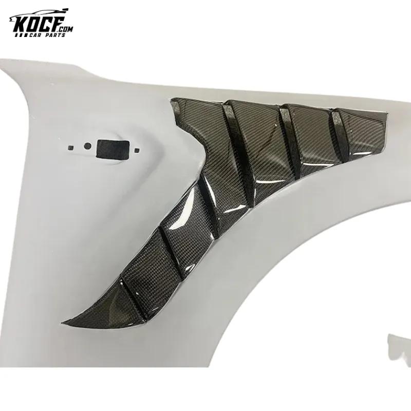 Body kit FRP Front Fenders with Carbon Vents For BMW M2 M2C